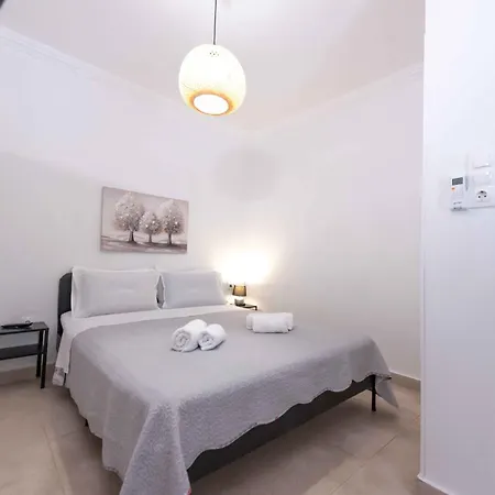 Angie's House Βόλος